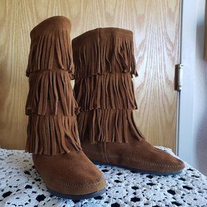Minnetonka Calf high boots, three layer fringe boots